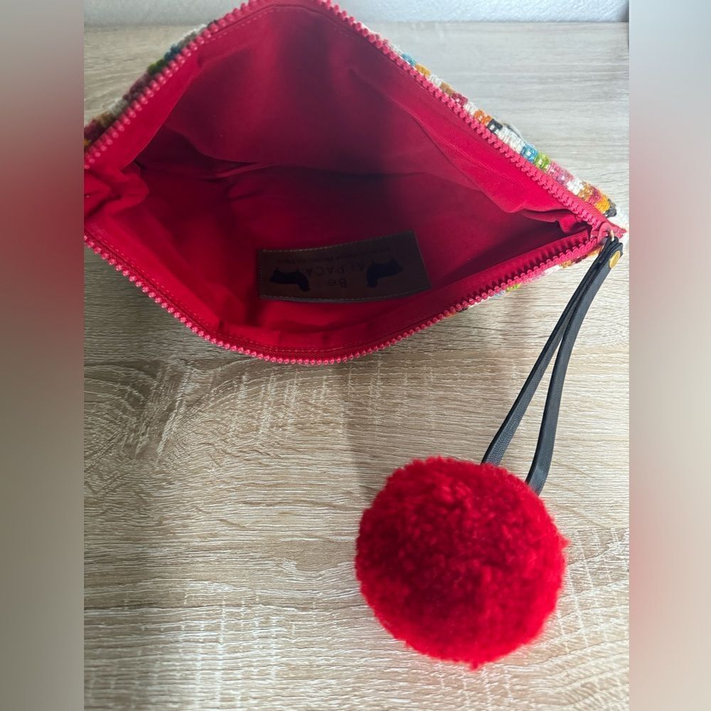 Be Alpaca Made in Peru Multicolor Woven Wool Wristlet Cosmetic Bag Clutch - Picture 3 of 7